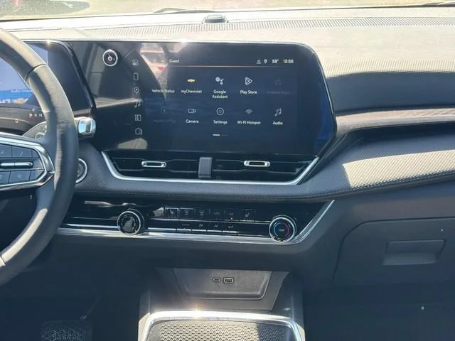 2026 Chevrolet Equinox LT - Photo 8