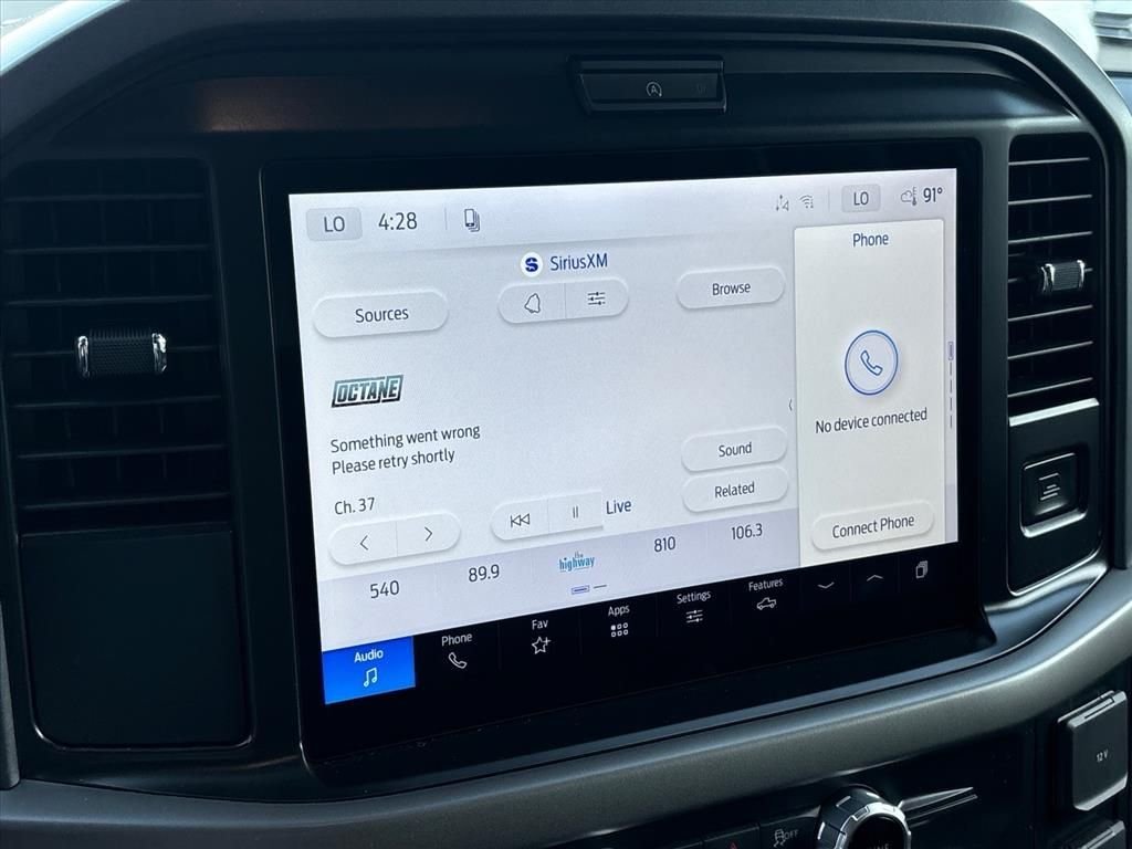 New 2026 Carbonized Gray Metallic Ford XLT image 5
