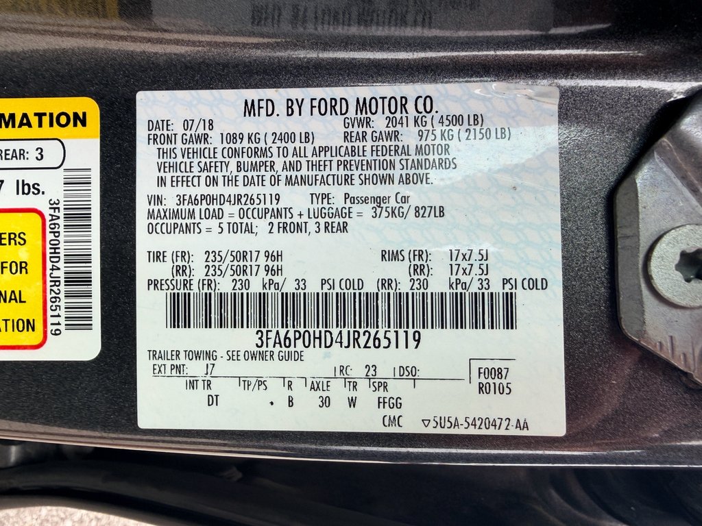 Used 2018 Magnetic Metallic Ford SE image 19