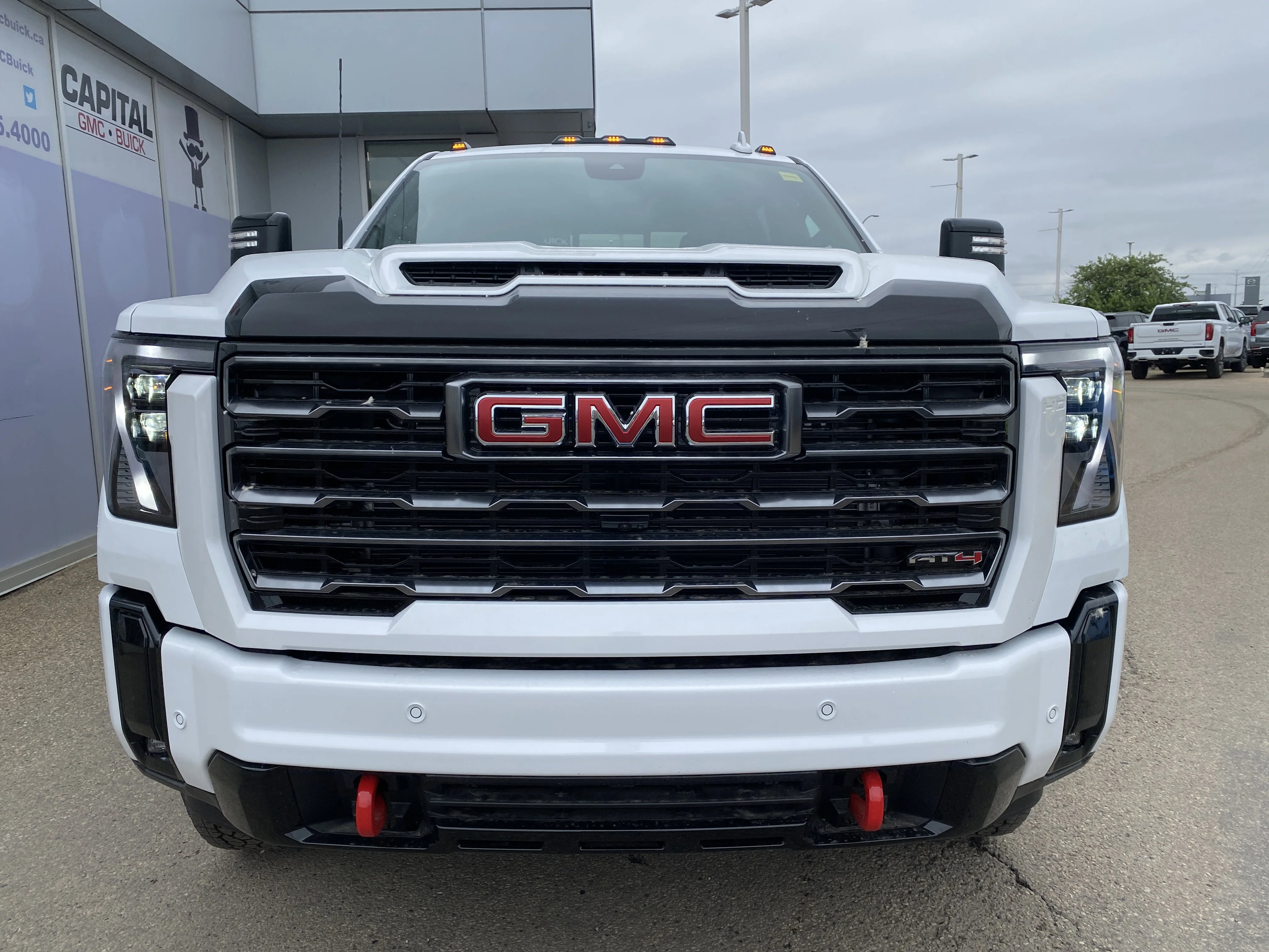 New 2026 Summit White GMC AT4 image 9