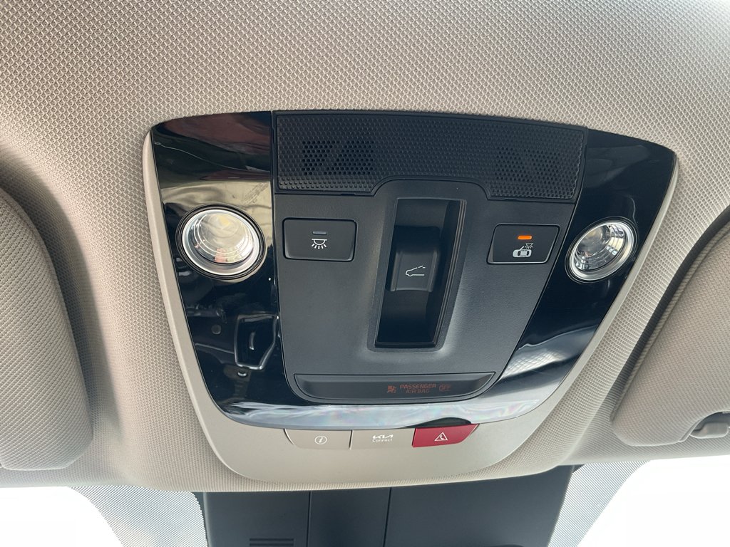 Used 2023 Gravity Grey Kia SX image 36