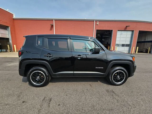 Used 2020 Black Jeep Sport image 11