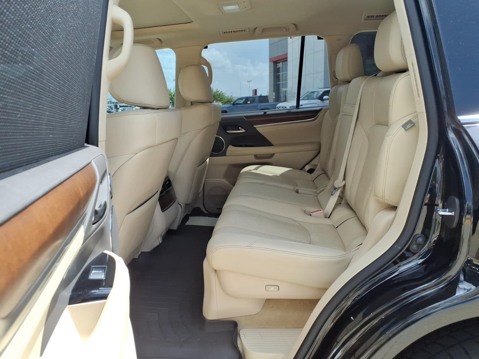 Used 2020 Black Onyx Lexus Three-Row image 19