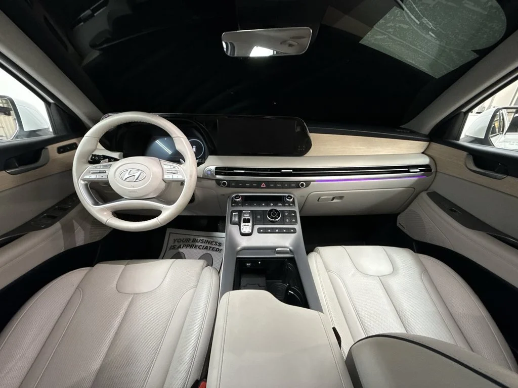 Used 2024 White Hyundai Limited image 21