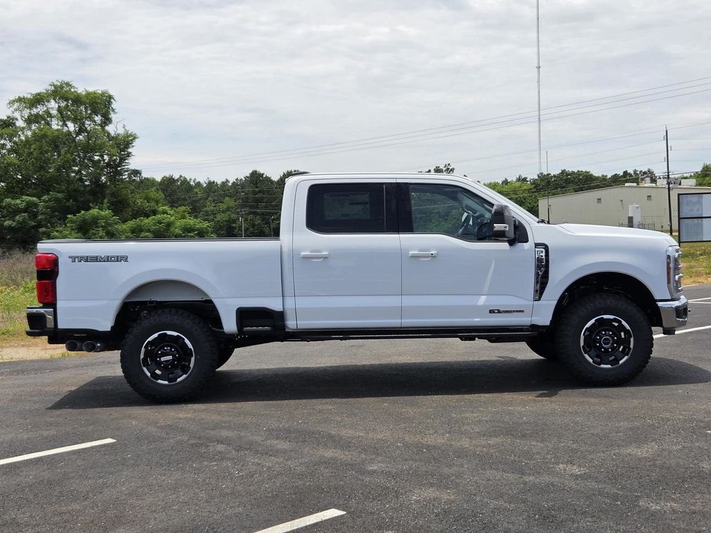 New 2026 White Ford Lariat image 10