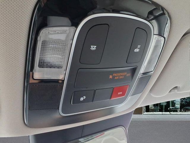New 2026 Gray Hyundai SE image 23