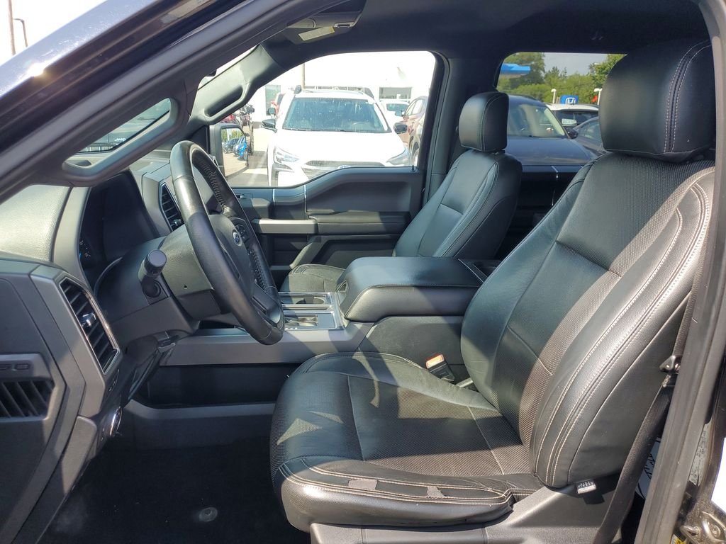 Used 2019 Black Metallic Ford XLT image 9