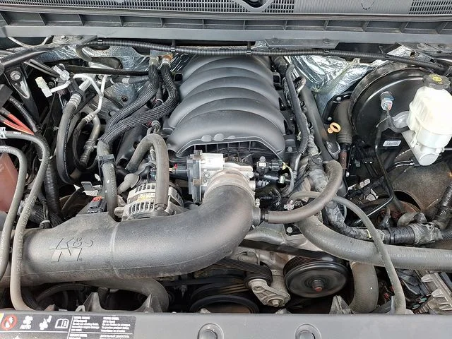 Used 2017 Gray Chevrolet LT image 25
