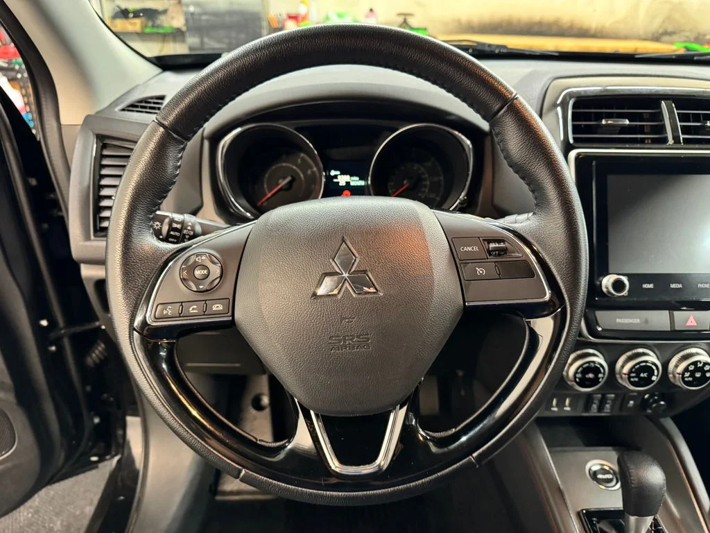 Used 2024 Black Mitsubishi 2.0 SE image 19