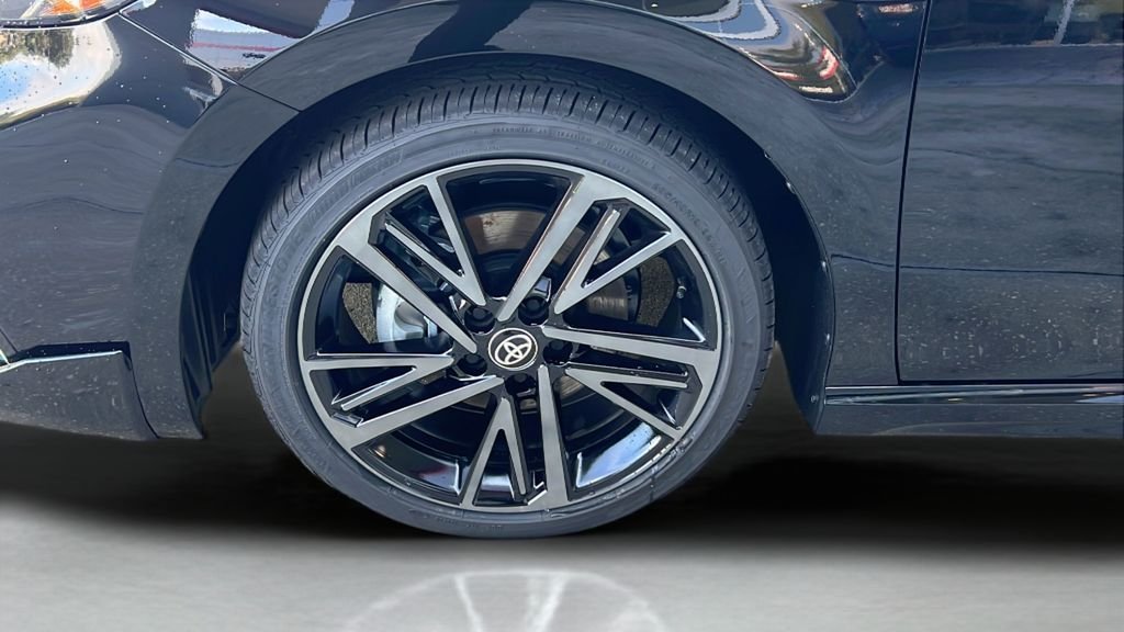 New 2026 Midnight Black Metallic Toyota  XSE image 27