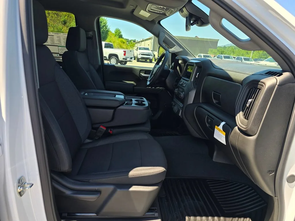 2026 Chevrolet Silverado 2500 HD Custom - Photo 26