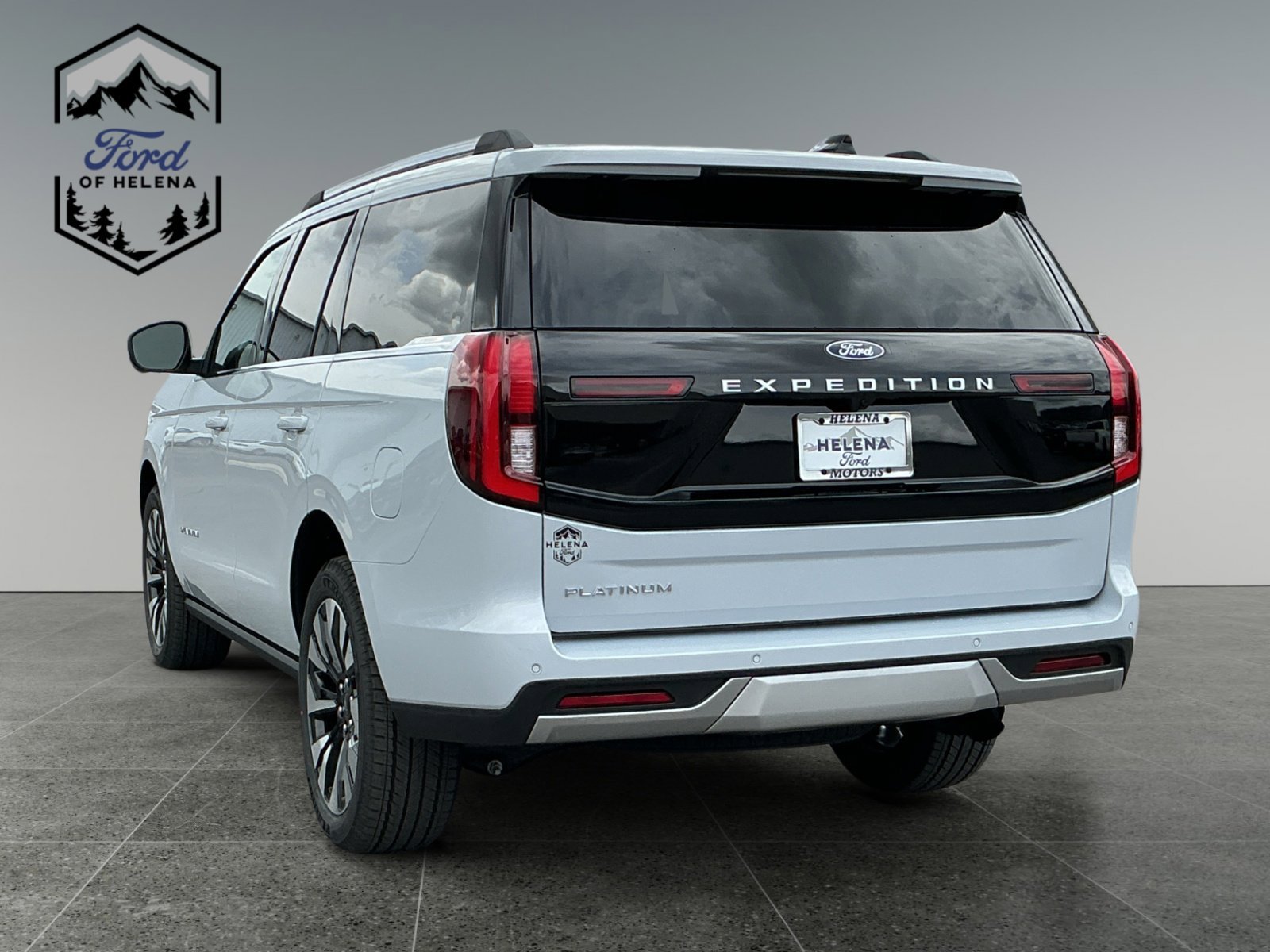 New 2026 Space Silver Metallic Ford Platinum image 3