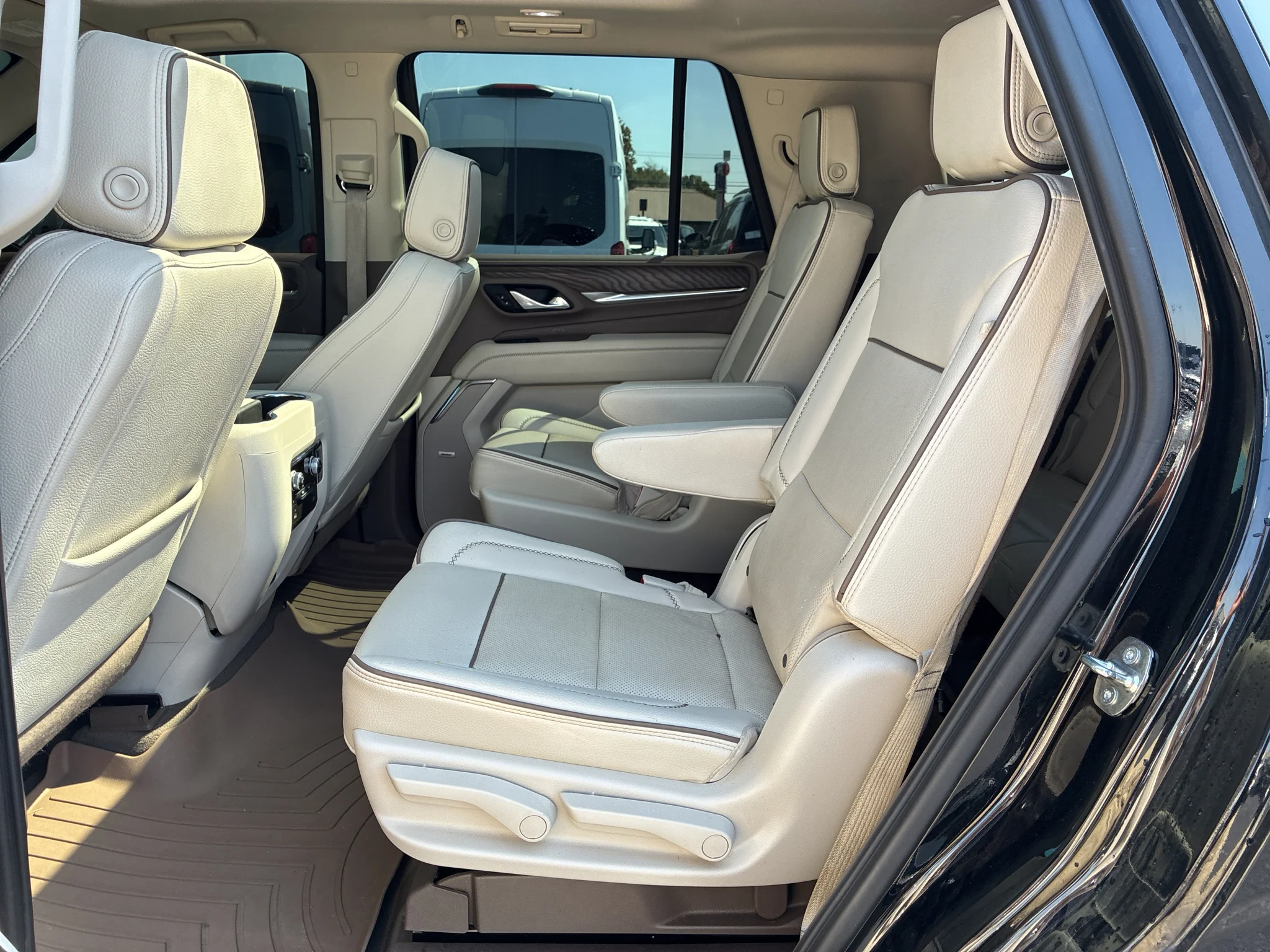 Certified Used 2023 Onyx Black GMC Denali image 18