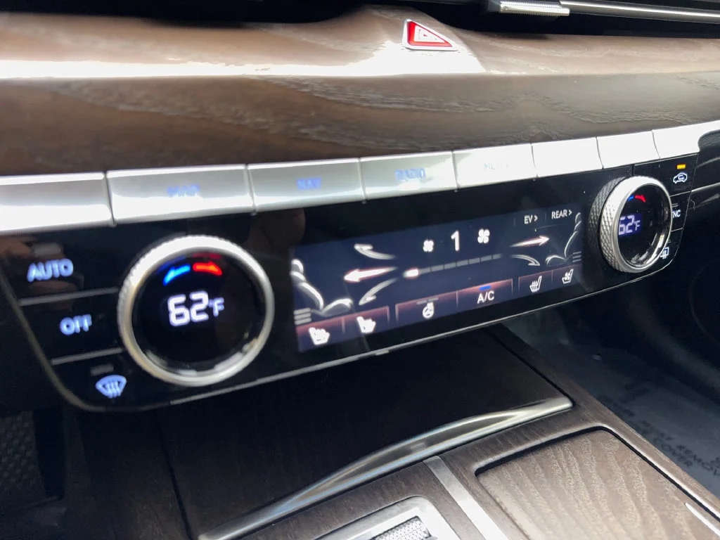 Used 2023 Green Genesis Base image 67