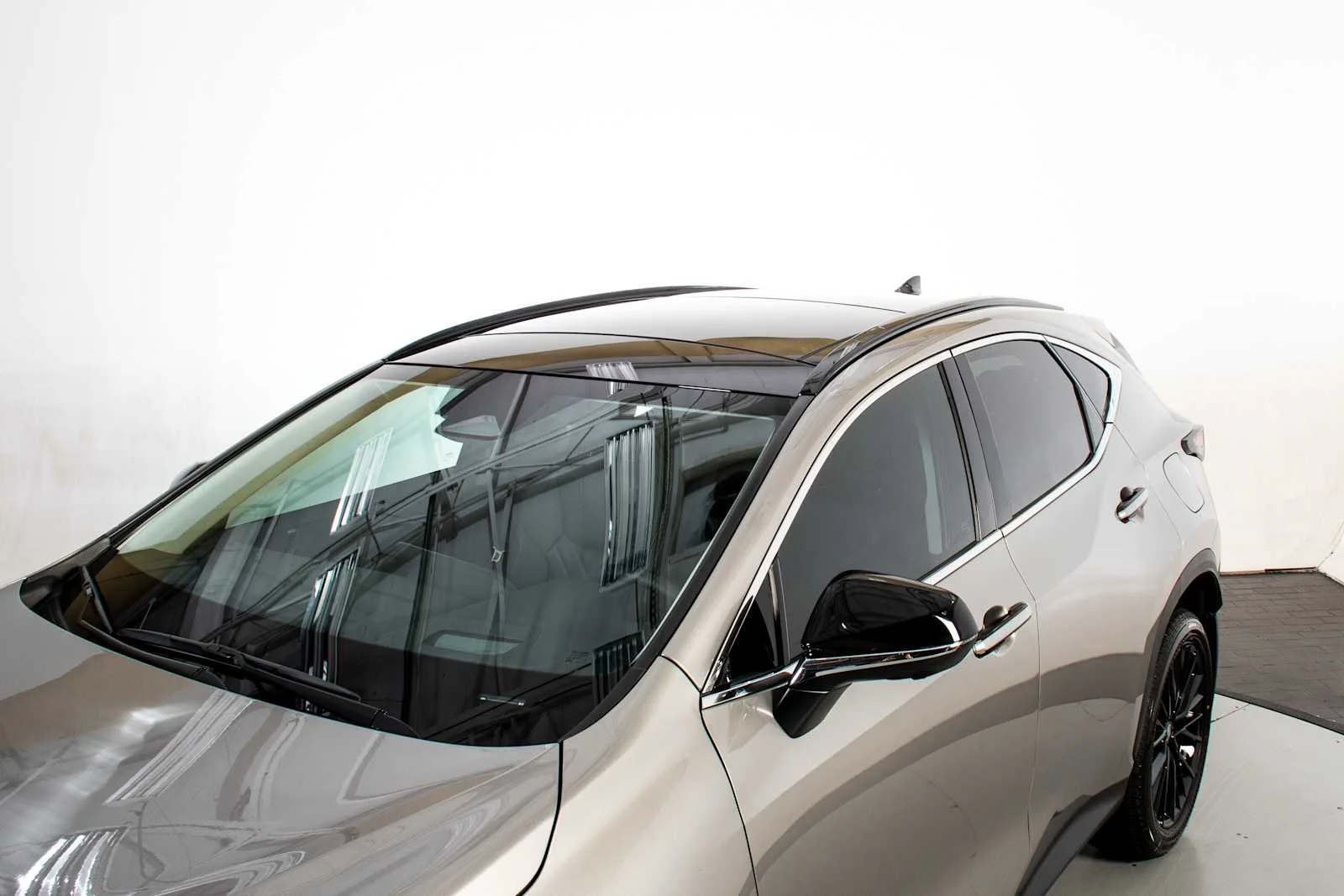 New 2026 Atomic Silver Lexus LUXURY AWD image 4