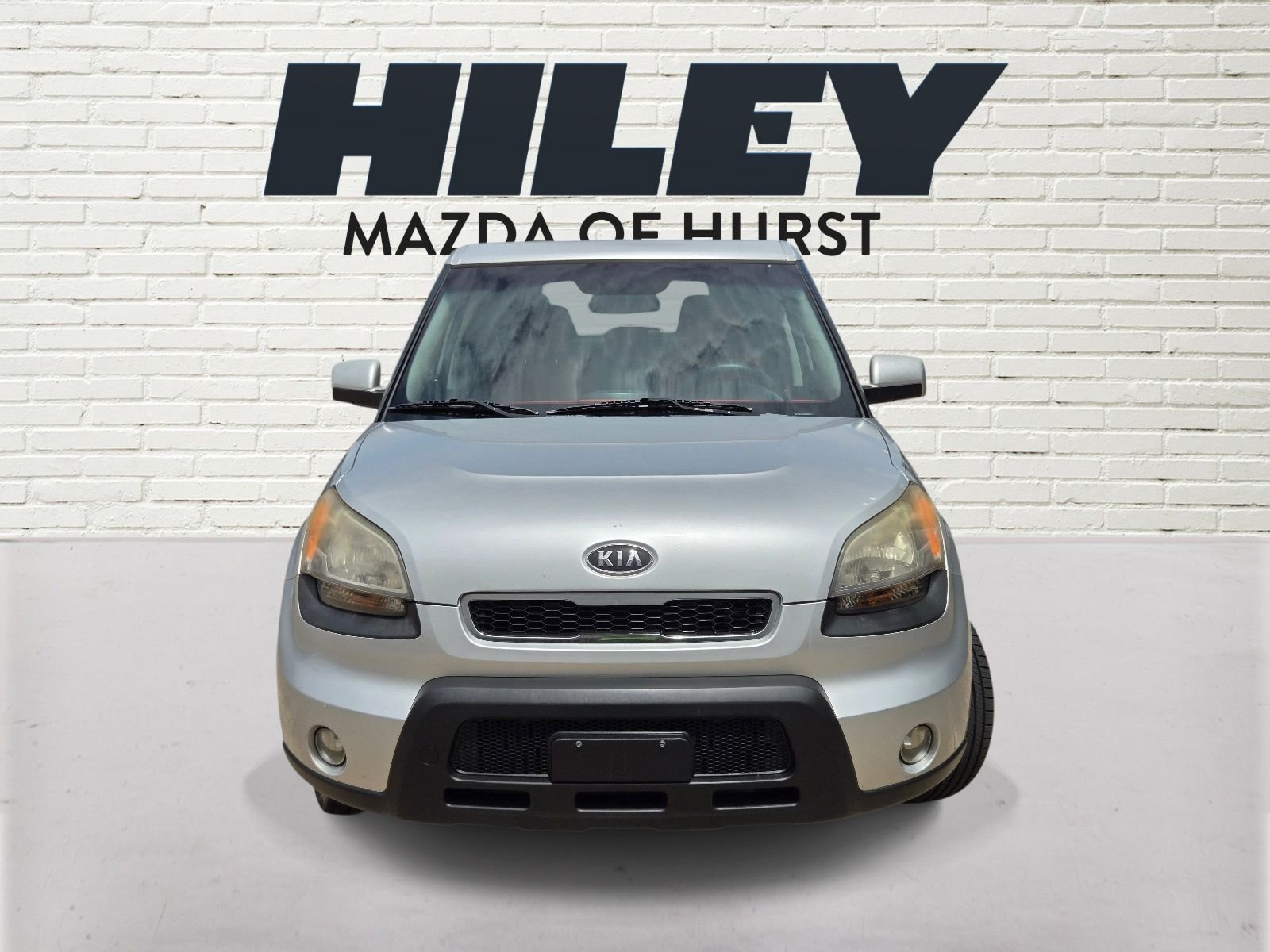 Used 2011 Kia Soul Base with VIN KNDJT2A27B7261224 for sale in Hurst, TX