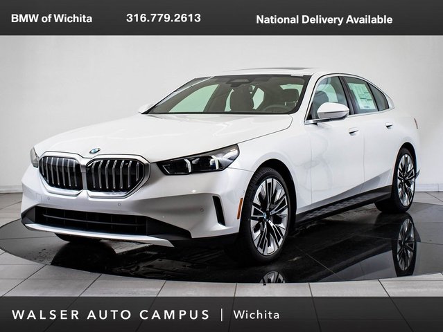 Hさん　　　BMW5シリーズ New 2026 BMW 5 Series 530i xDrive Sedan in Wichita #53B1290N