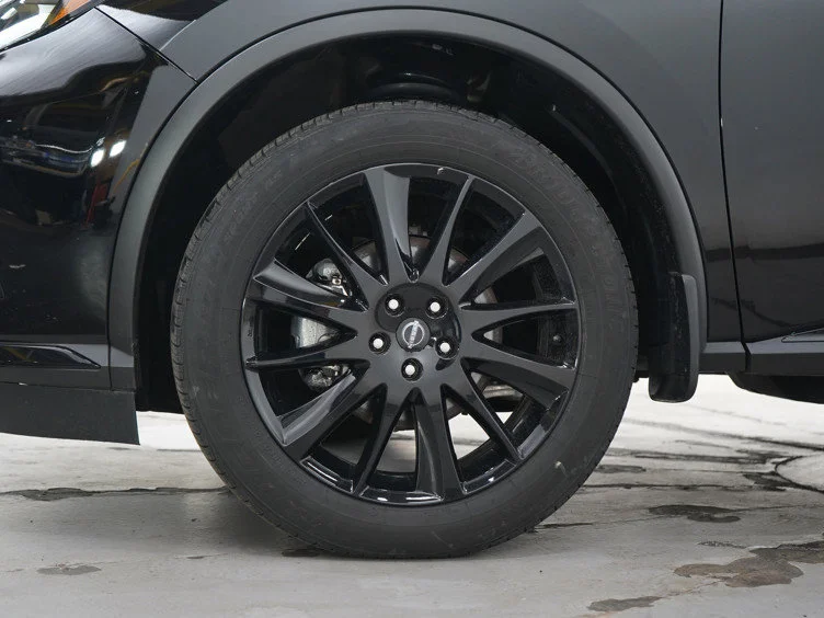 Used 2024 Super Black Nissan SV image 30