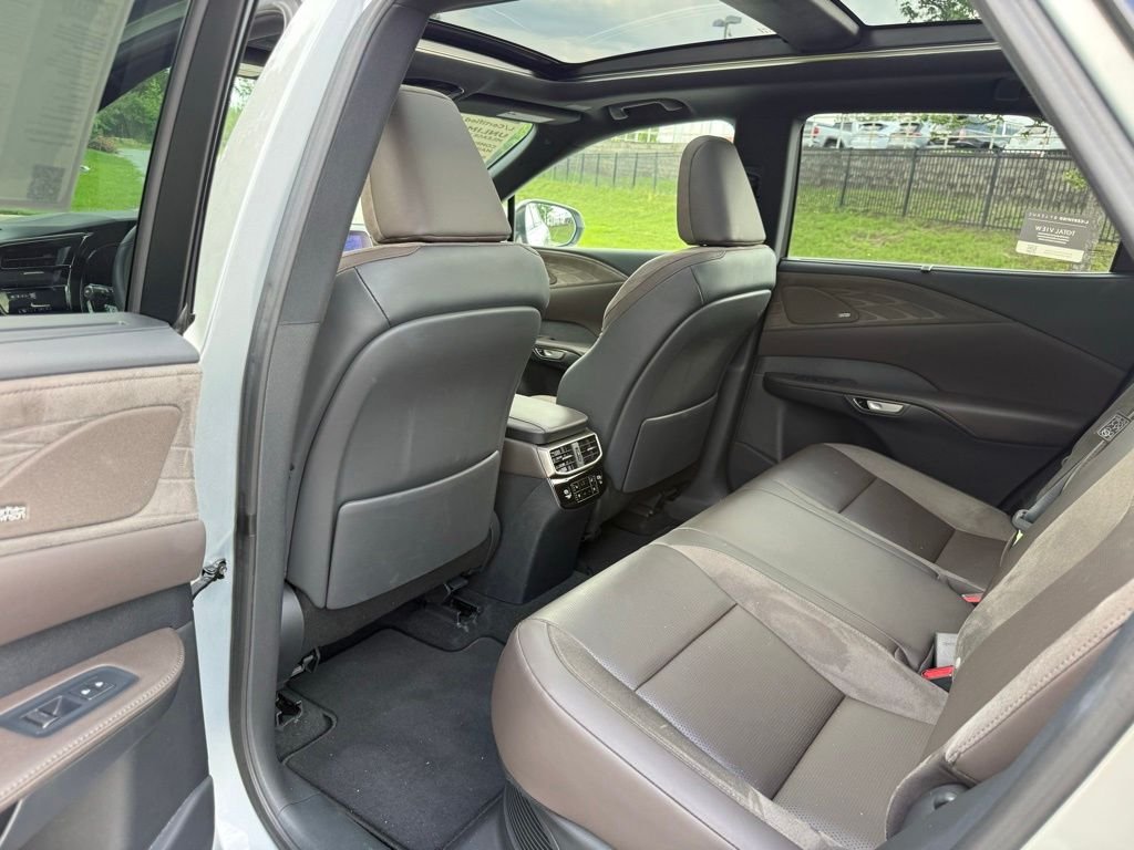 Certified Used 2023 IRIDIUM Lexus 350h Luxury image 28