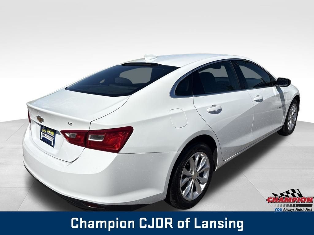 Used 2023 White Chevrolet LT 1LT image 8