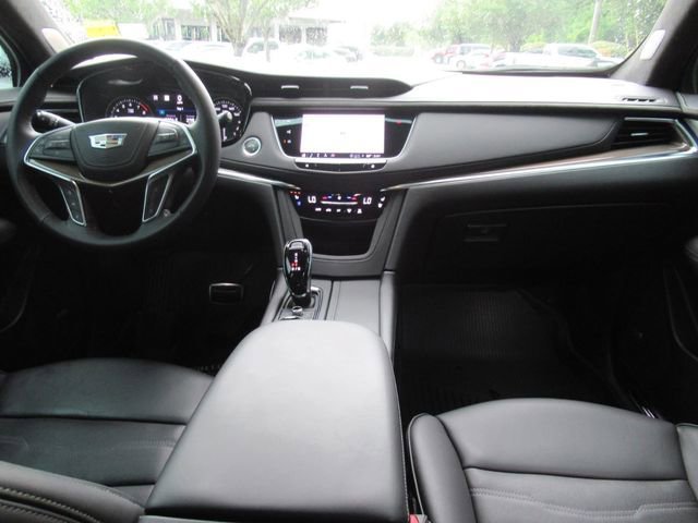Certified Used 2024 Crystal White Tricoat Cadillac Sport image 13