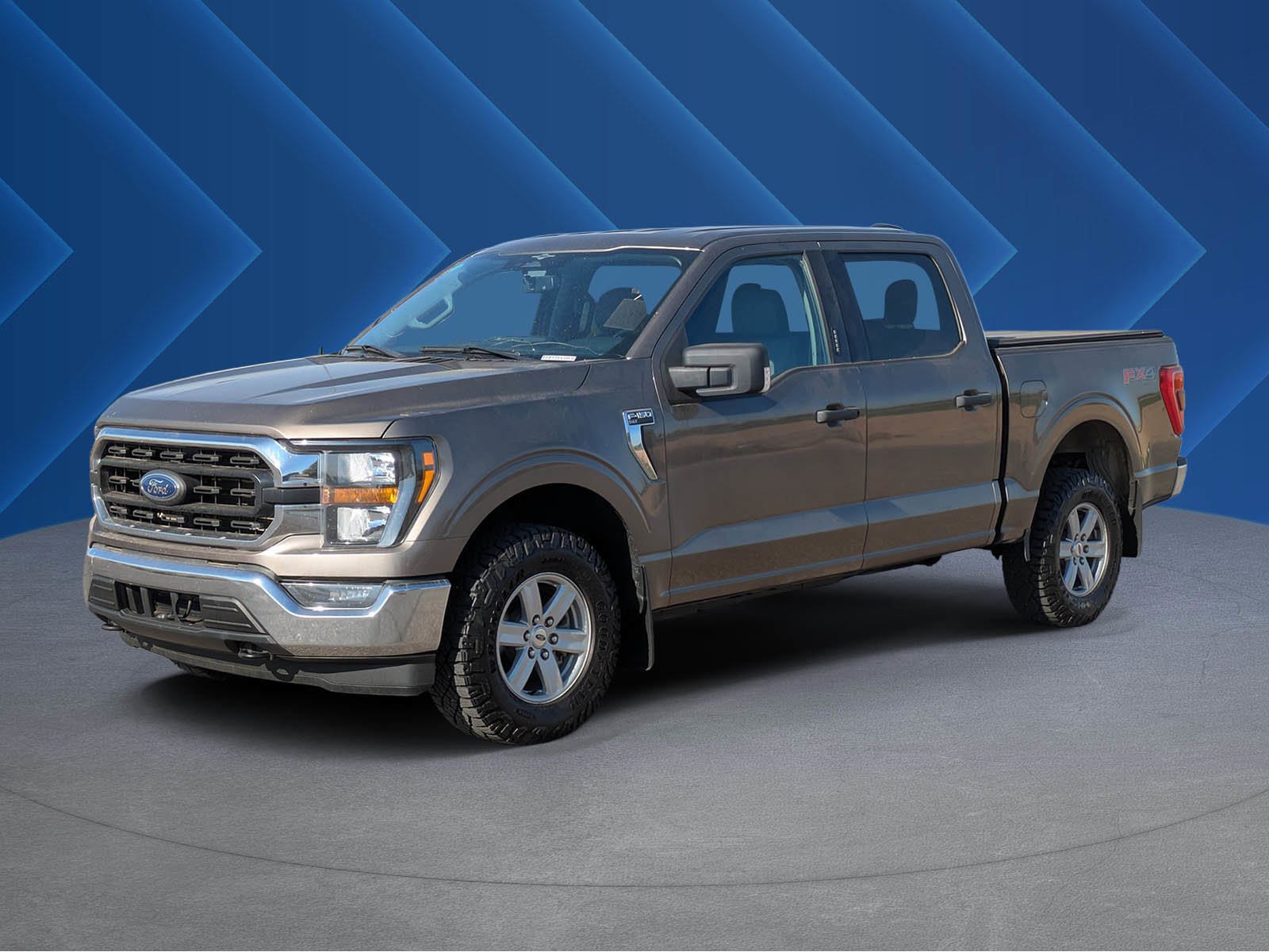 Used 2023 Bronze Ford XLT image 7