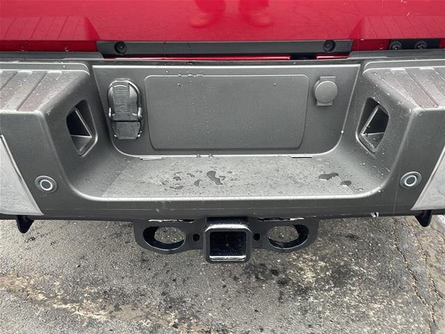 New 2026 Ruby Red Metallic Tinted Clearcoat Ford F-250® Lariat® image 39