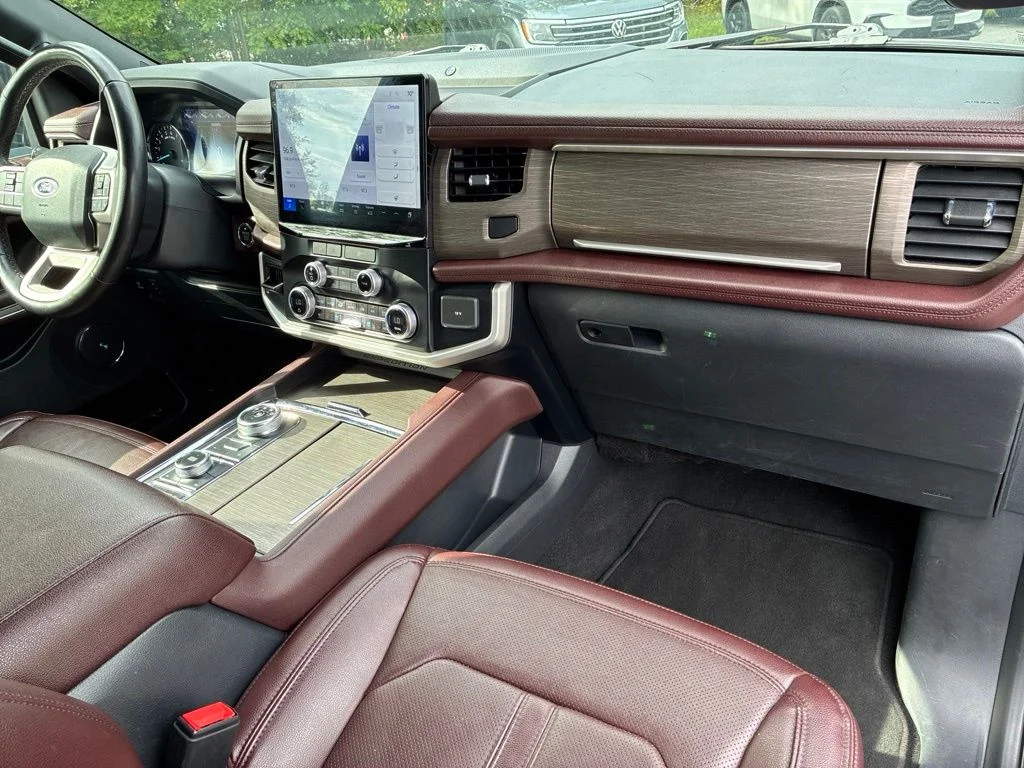 Used 2024 Black Ford Limited image 51