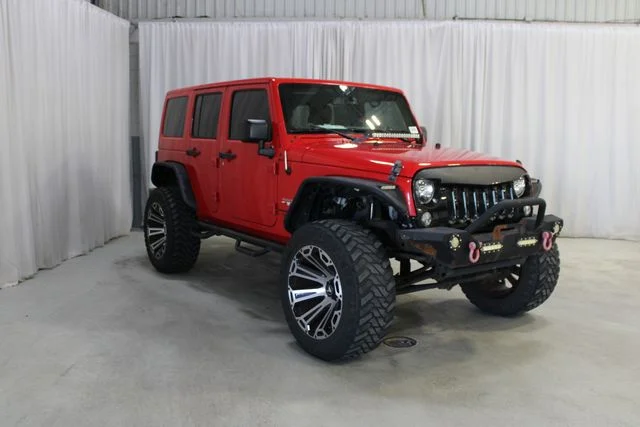 Used 2018 Red Jeep Unlimited Sahara image 24