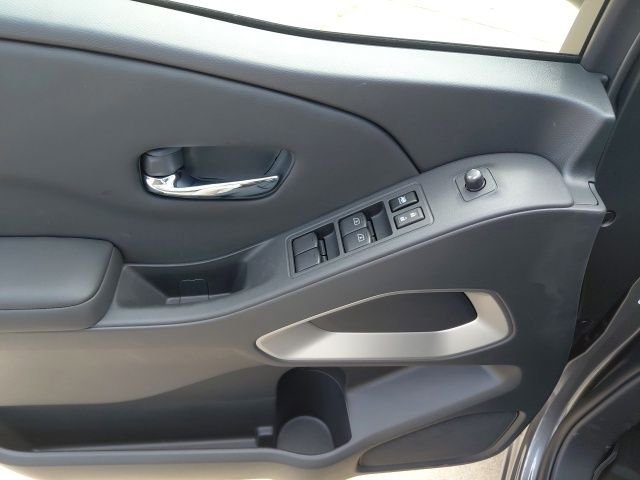 New 2026 Gun Metallic Nissan Crew Cab SV image 30