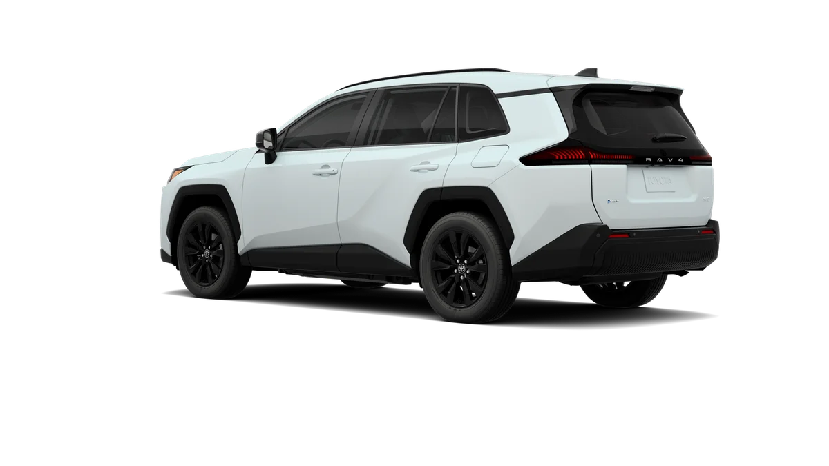 New 2026 Wind Chill Pearl Toyota XLE Premium image 6