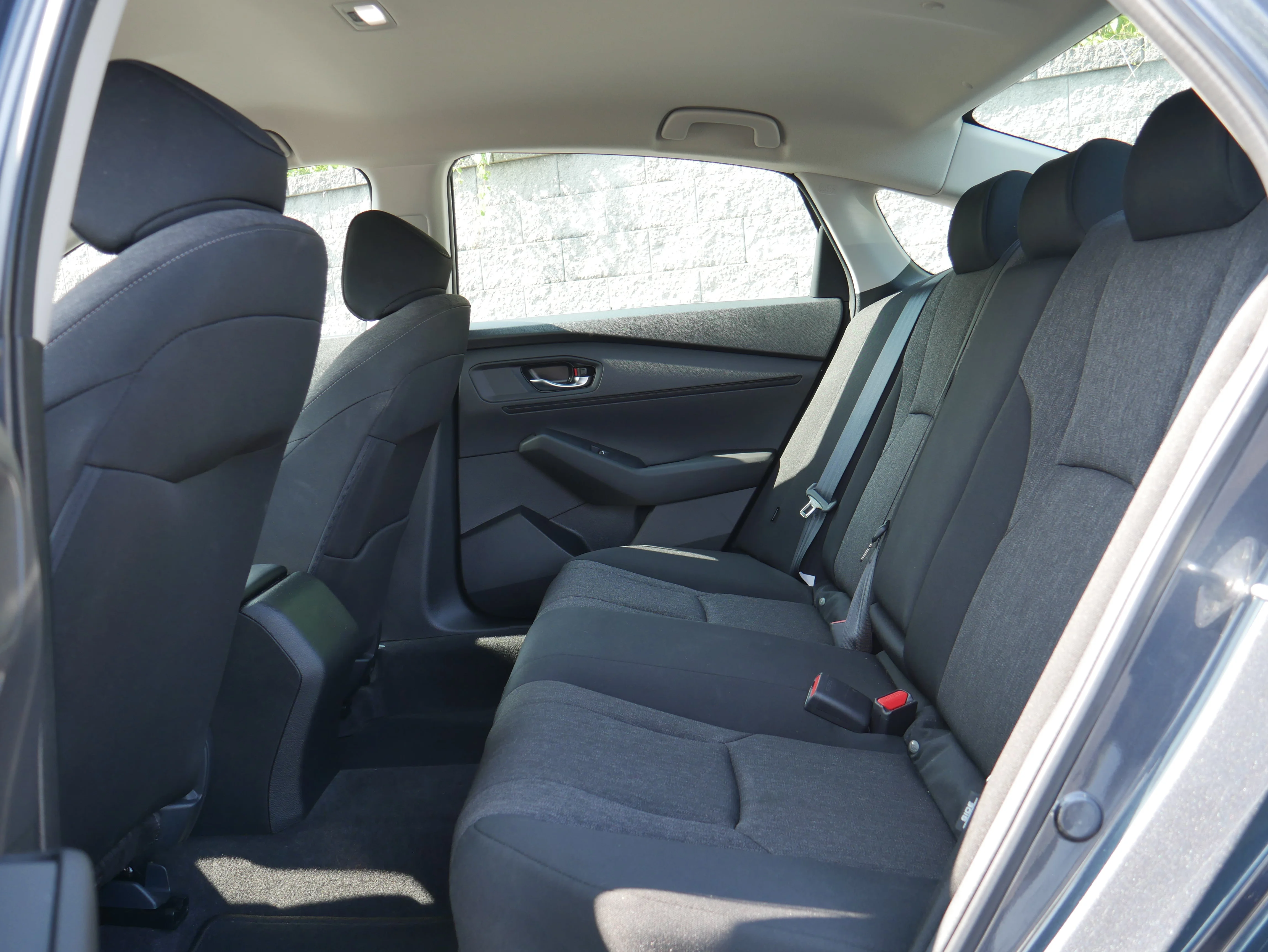 2023 Honda Accord LX - Photo 14