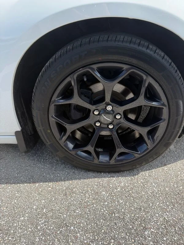 Used 2019  Chrysler Touring image 25