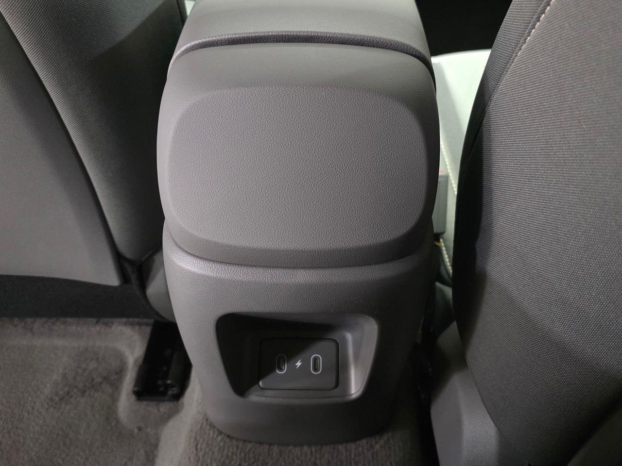 New 2026 Abyss Black Hyundai SEL Sport image 16