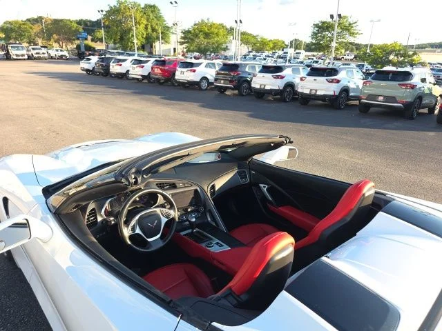 Used 2014 White Chevrolet Z51 image 15