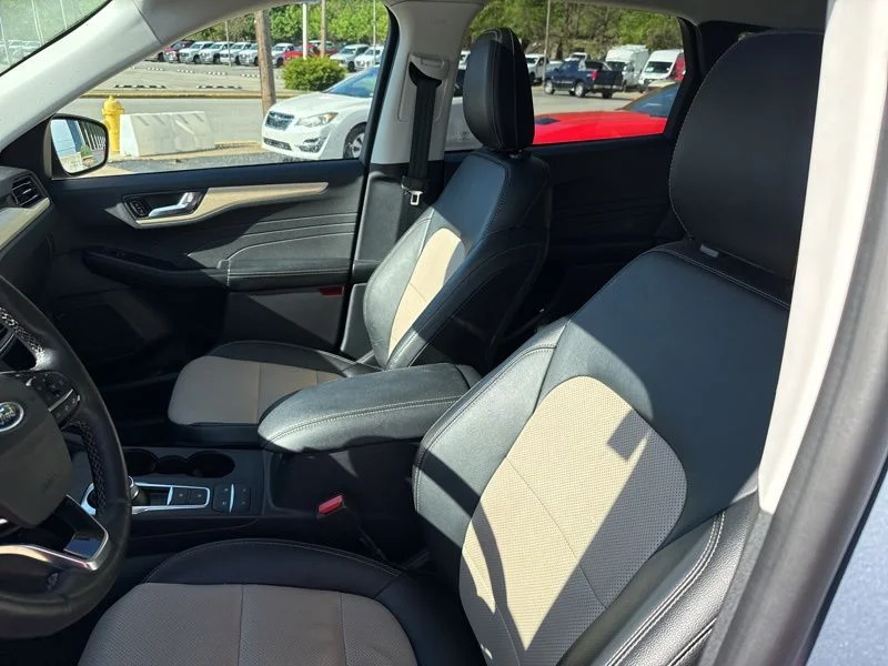Used 2022 Blue Ford Titanium image 12