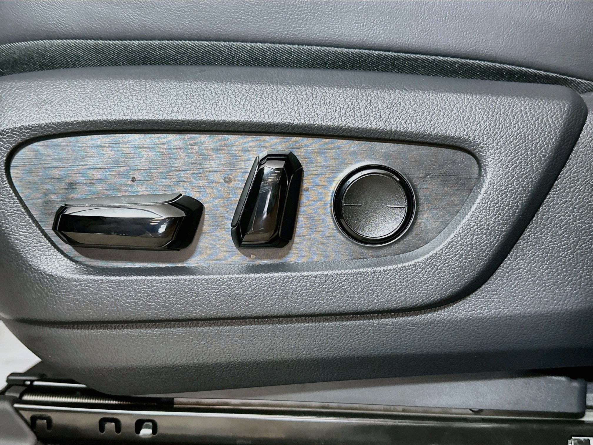 Certified Used 2025 Silver Lexus 550 Premium+ image 18