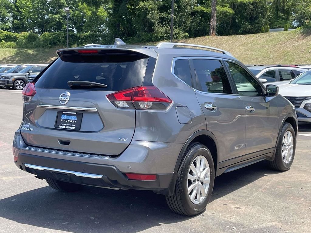 Used 2020 Gray Nissan SV image 3