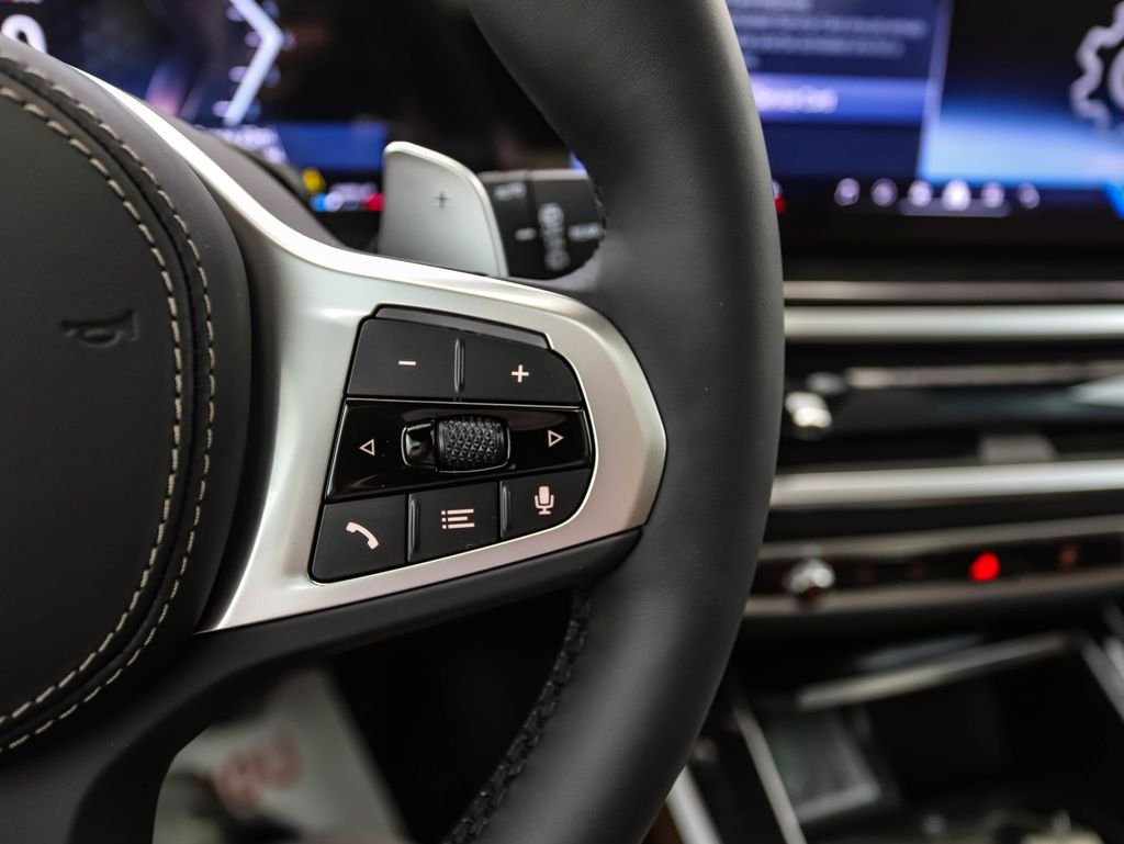 New 2026 Gray Metallic BMW xDrive40i image 13