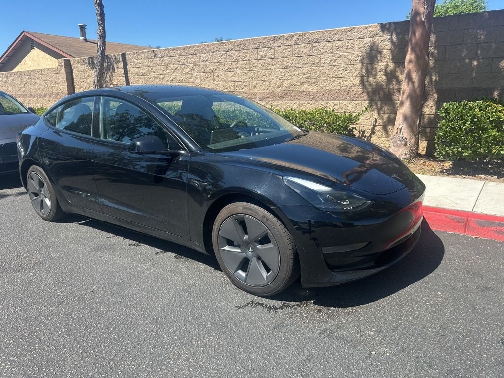 Used 2023  Tesla Base image 1