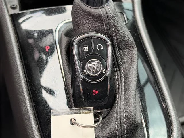 Used 2019 (Includes (CM5) Black Carbon Metallic lower exterior accent color, Paint code W700S.) Buick Preferred image 31
