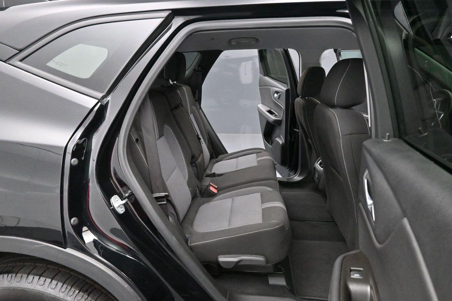 Used 2025 Black Chevrolet 2LT image 31