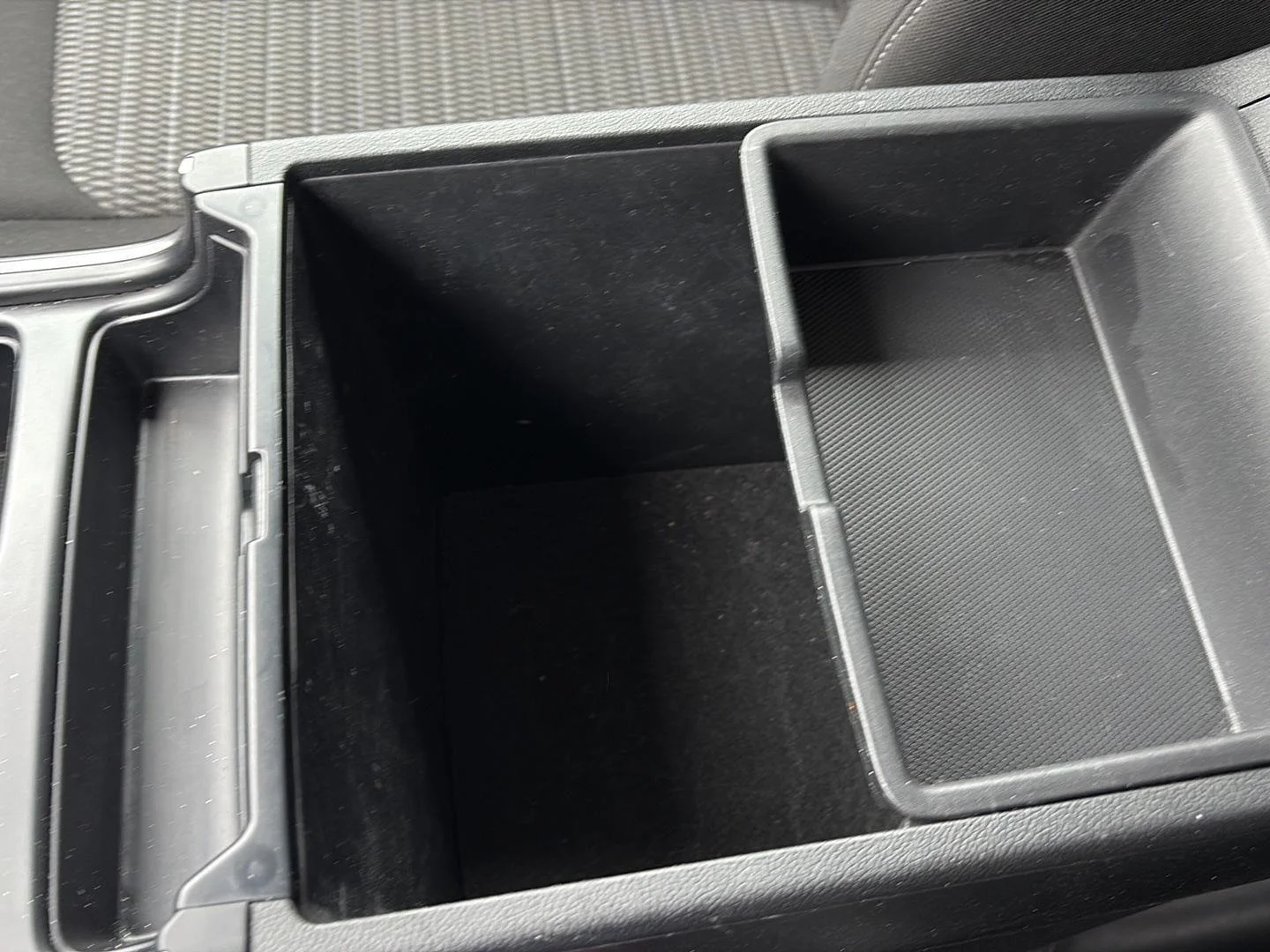 Used 2022 Gravity Gray Kia LX image 25