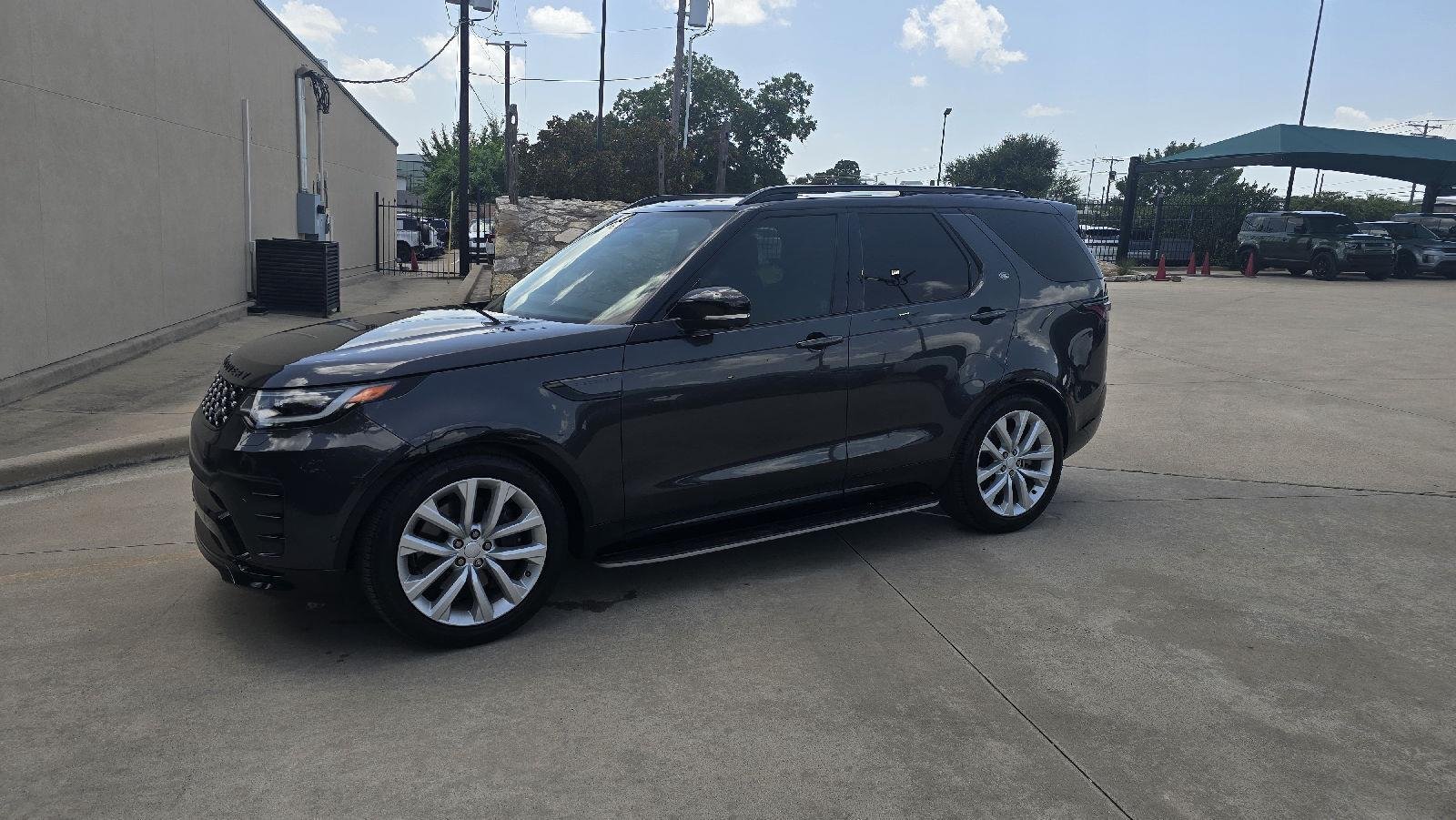 2024 Land Rover Discovery