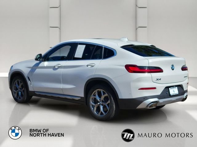 Used 2022 White BMW xDrive30i image 4