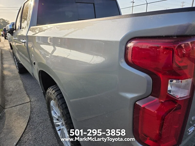 Used 2026 GRAY CHEVROLET 4WD CREW CAB 147" LTZ image 9