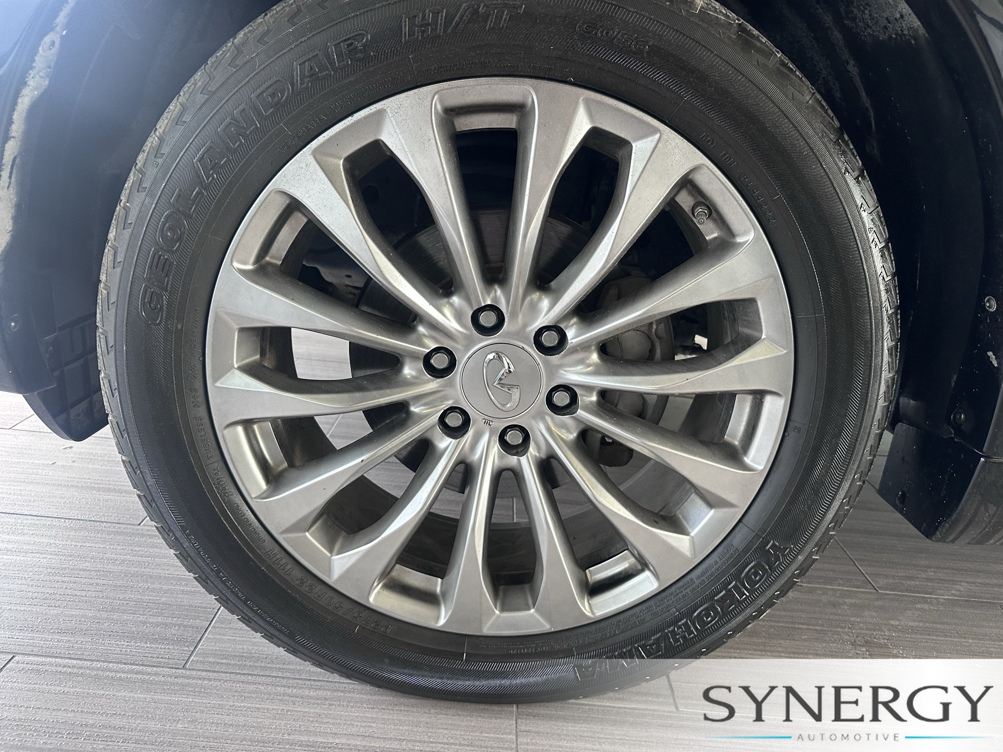 Used 2015 Black Obsidian INFINITI Limited image 11