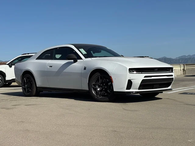 2026 Dodge Charger Charger Scat Pack Scat Pack Plus 2-Door AWD