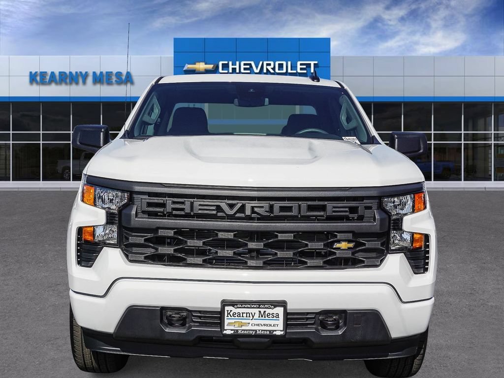 New 2026 Summit White Chevrolet Custom image 2