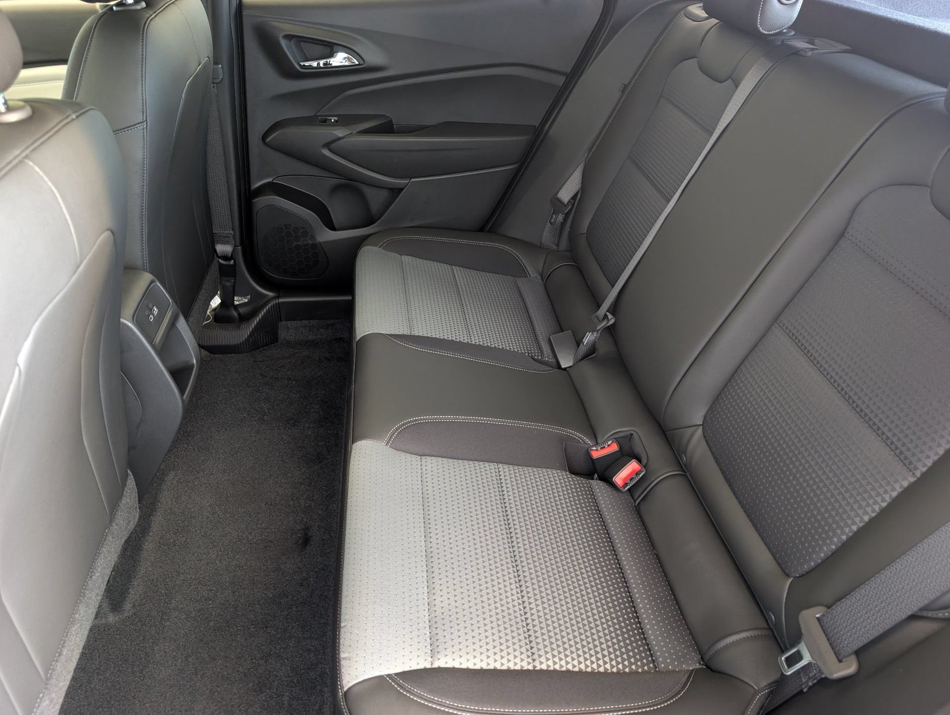 2026 Chevrolet Trax LT - Photo 16